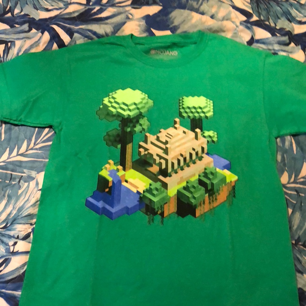 *2for$15 OFFICIAL MINECRAFT MINE CHEST T-SHIRT YL